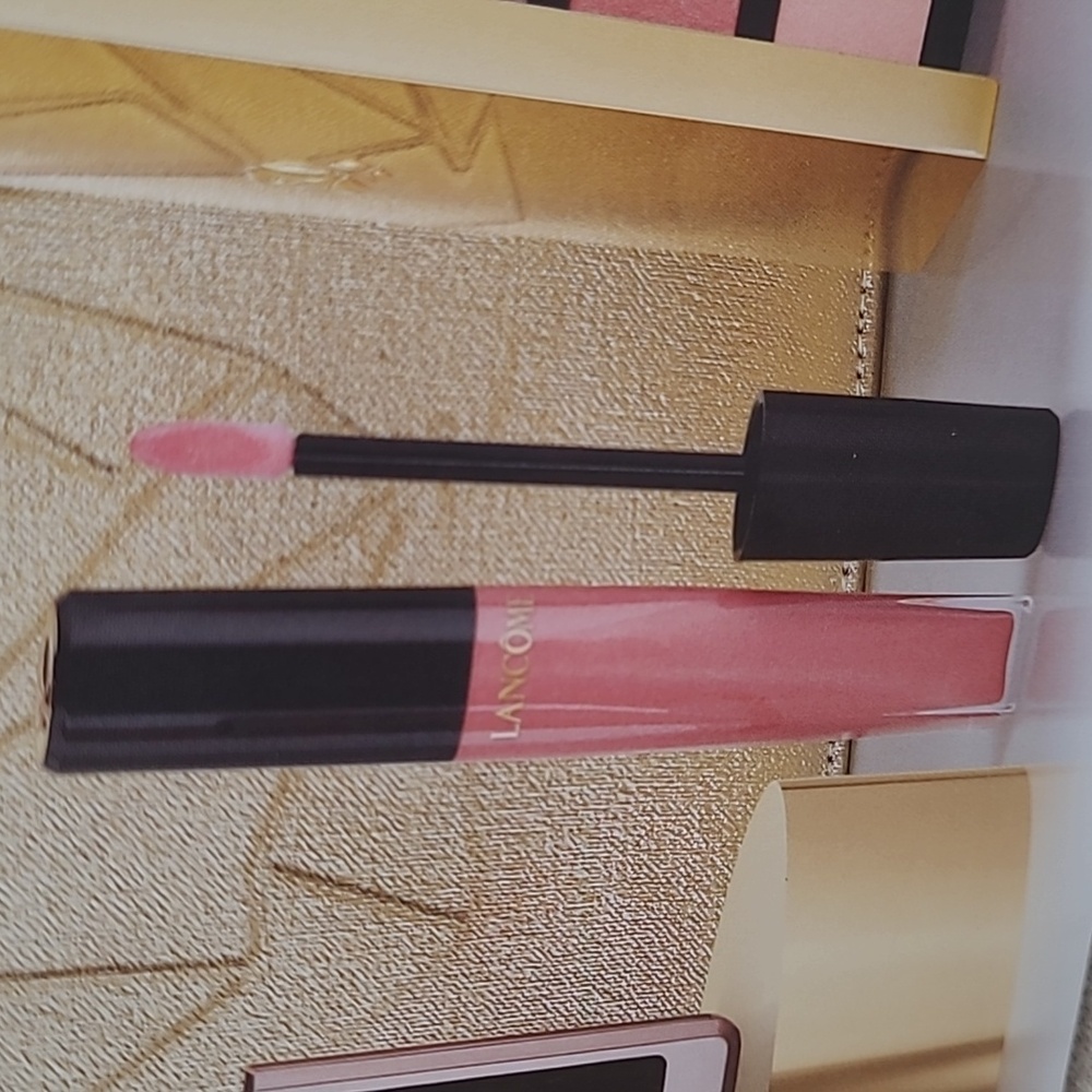Lancôme  L'ABSOLU GLOSS CREAM #213 ATELIER PARISIEN